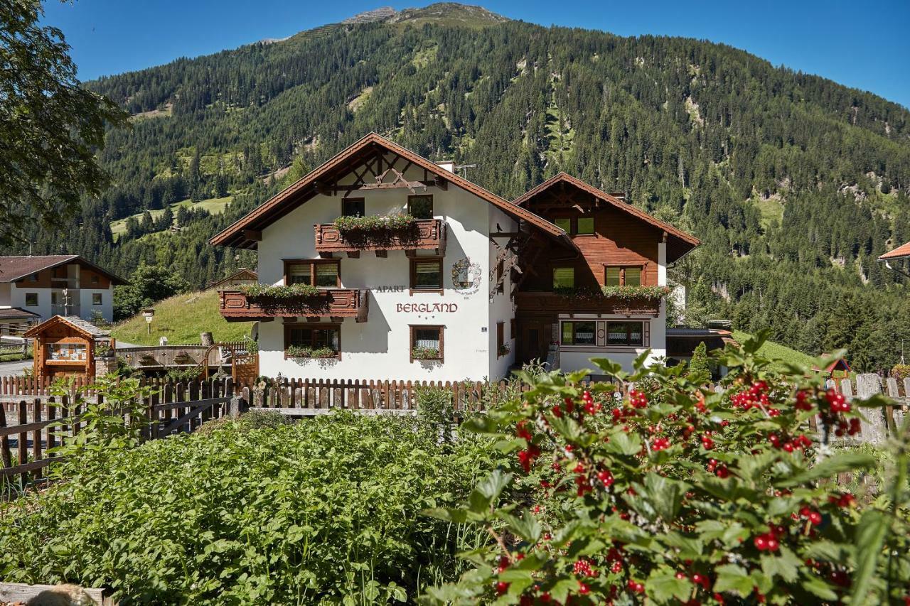 Apart Bergland Appartement Kaunertal Buitenkant foto